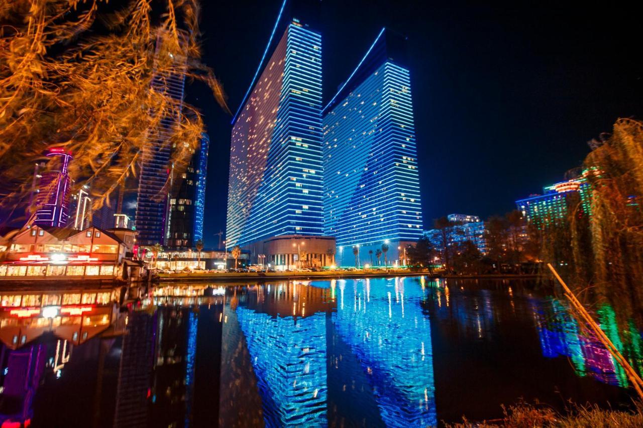 Panorama Orbi City Center Suite Sea View Batumi Exterior foto