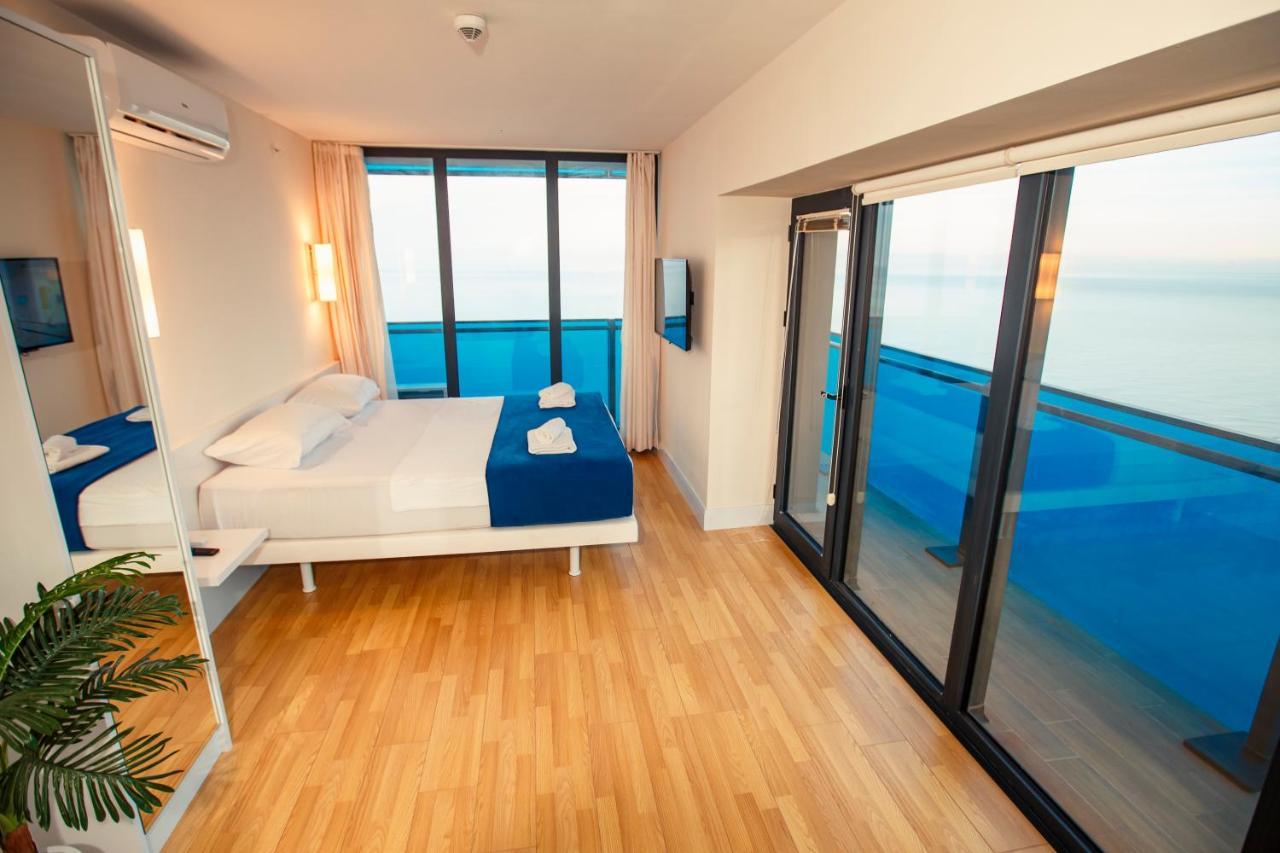 Panorama Orbi City Center Suite Sea View Batumi Exterior foto
